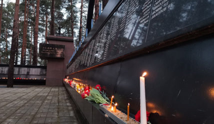 Тихий вечер под песни Победы