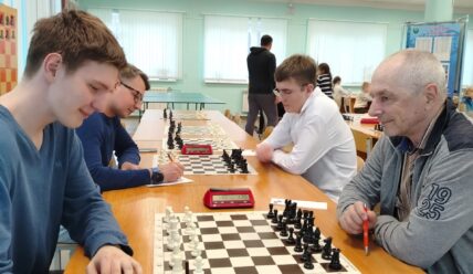 Время шахматных баталий