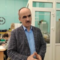 В новом выпуске — только цифры и факты